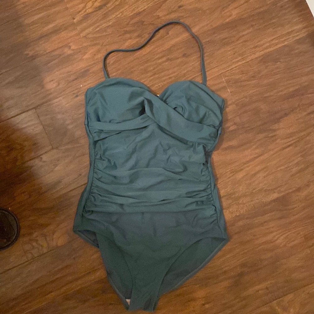One piece swimsuit